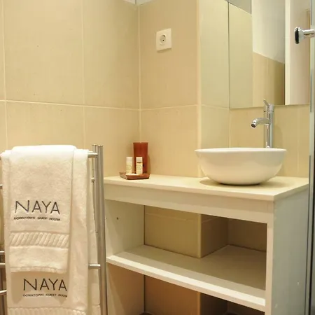 بيت ضيافة Naya-downtown بورتو