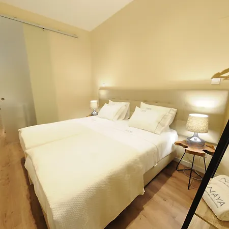 Naya-downtown 3* Porto