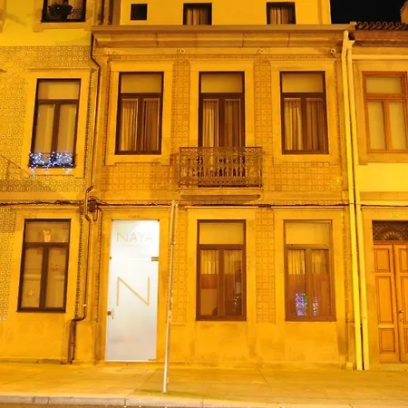 Naya-downtown 3*