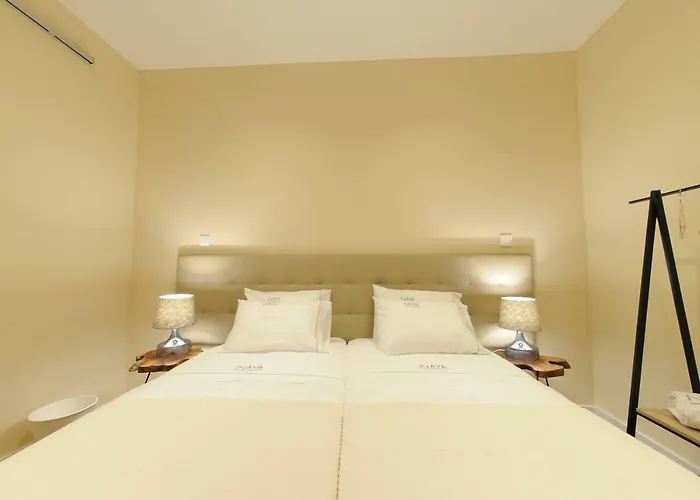 Naya-downtown 3* Porto