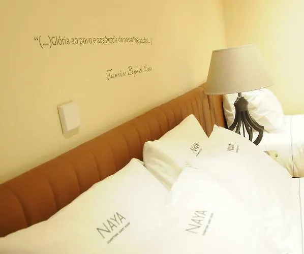 בית הארחה Naya-downtown פורטו