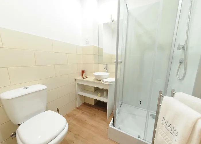 Naya-downtown בית הארחה