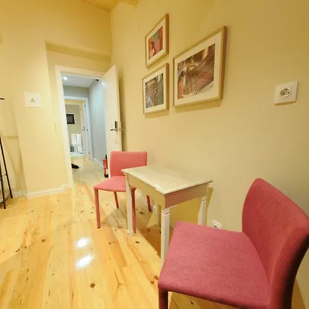 Naya-downtown Guest house Porto
