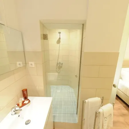 Naya-downtown Guest house 3*